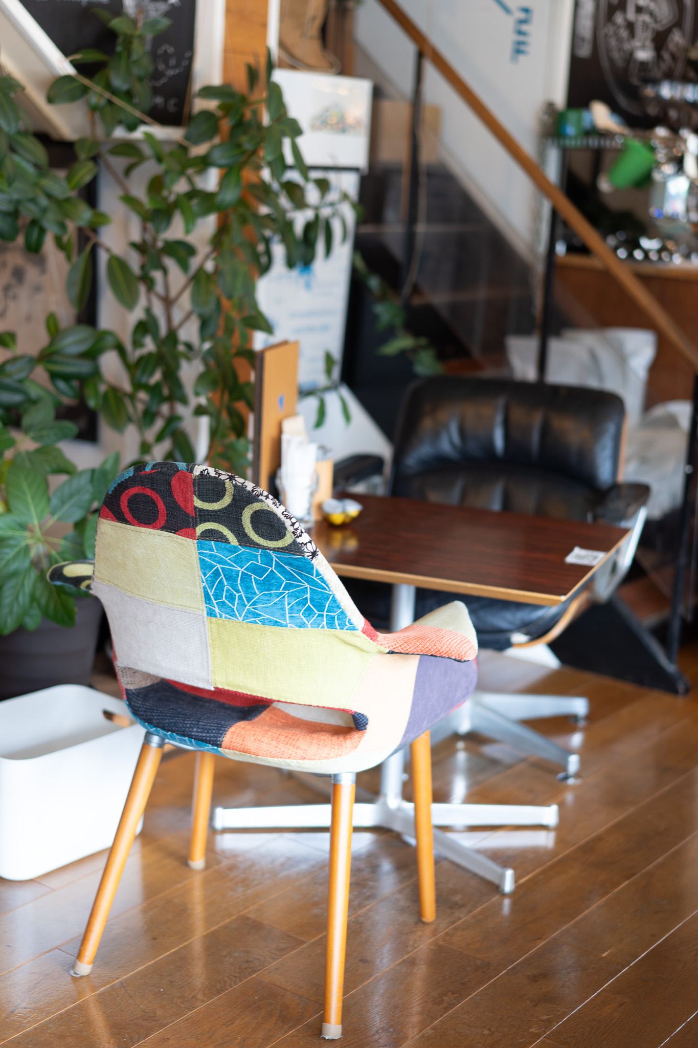 カラフルなパッチワークチェア